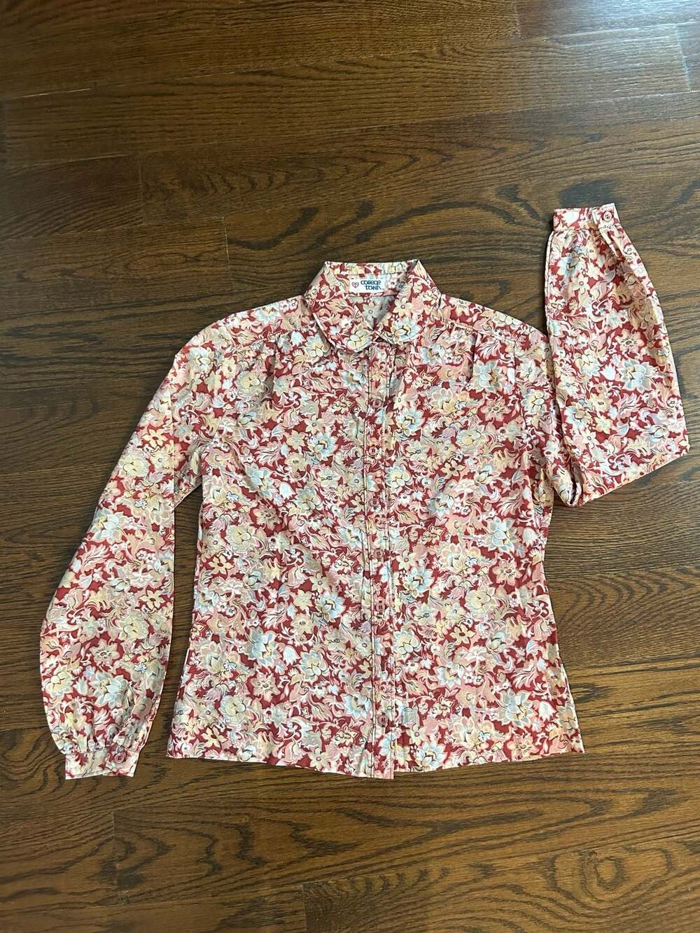Vintage College Town Floral Long Sleeve Button Down Shirt